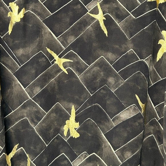 Cotelac 100% silk Black with gold birds Blouse - Picture 5 of 7